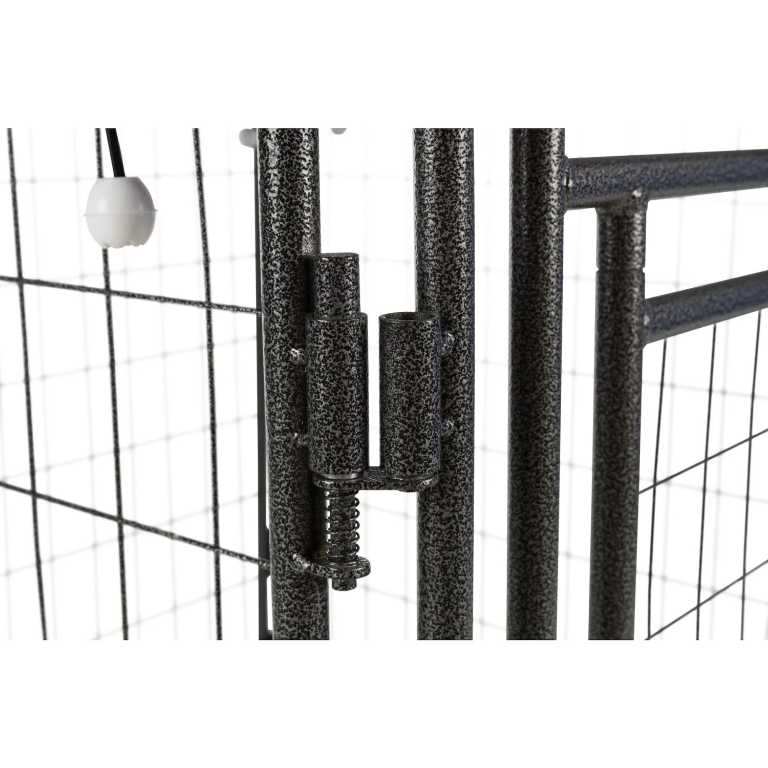 TRIXIE Deluxe Outdoor Dog Kennel With Cover & Secure Lock, Black/Burgundy - Image 8