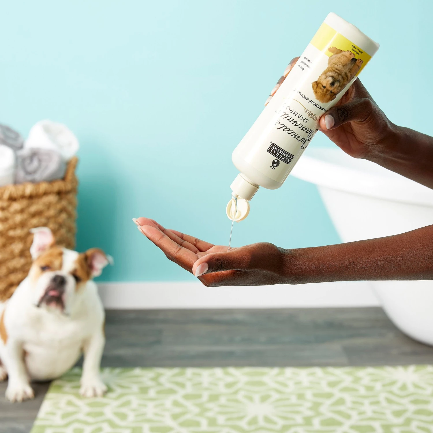 Natural Chemistry Natural Oatmeal & Chamomile Shampoo For Dogs - Image 4