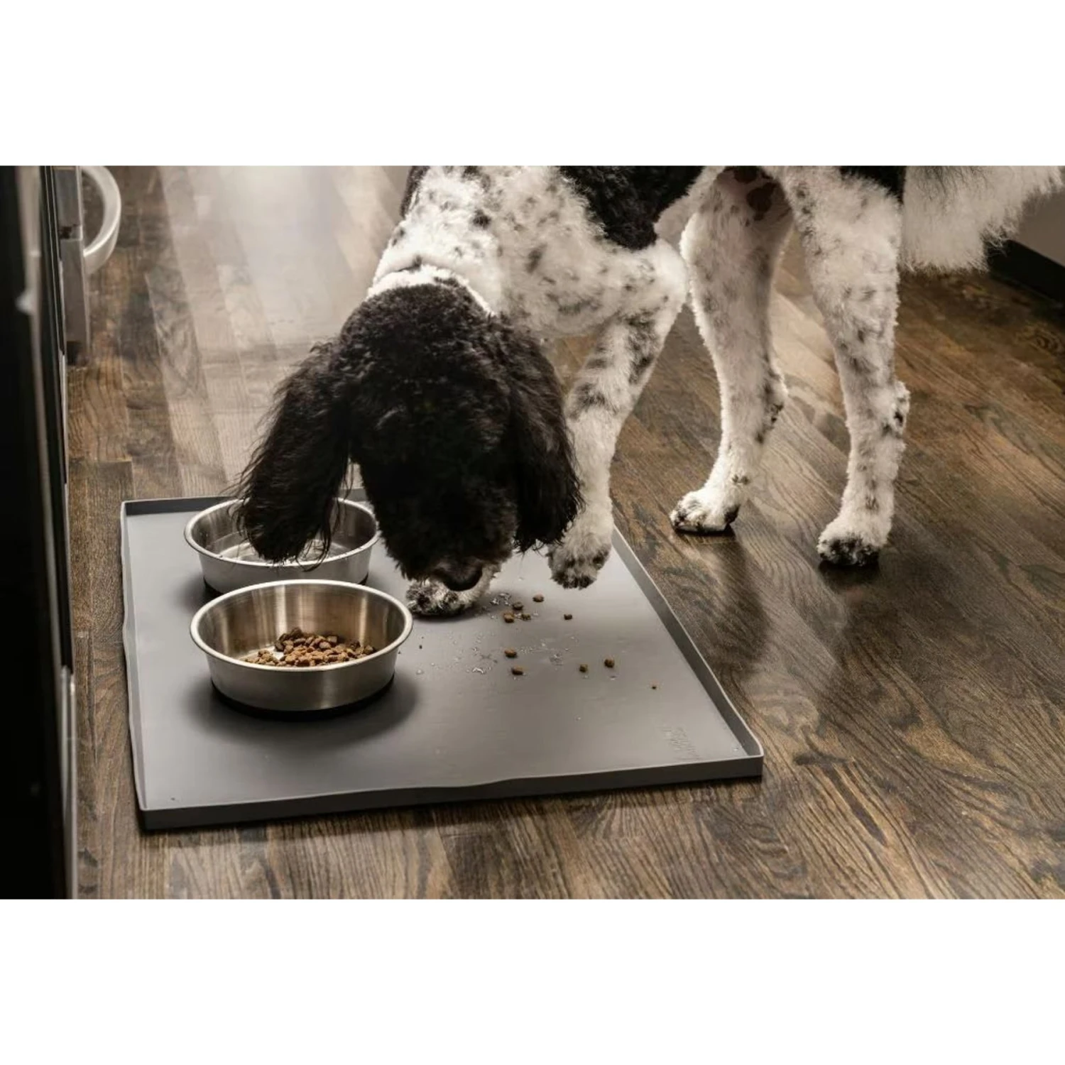 Leashboss Splash Tall Lip Dog Food Mat - Image 9