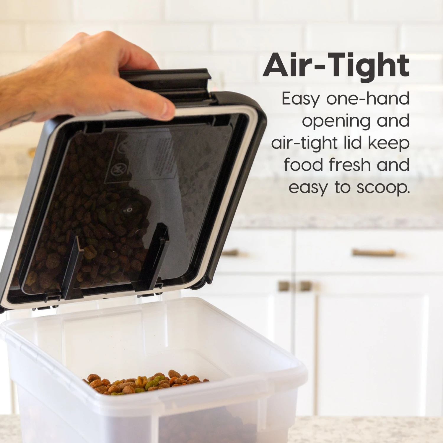 IRIS WeatherPro Airtight Food Storage Container - Image 2